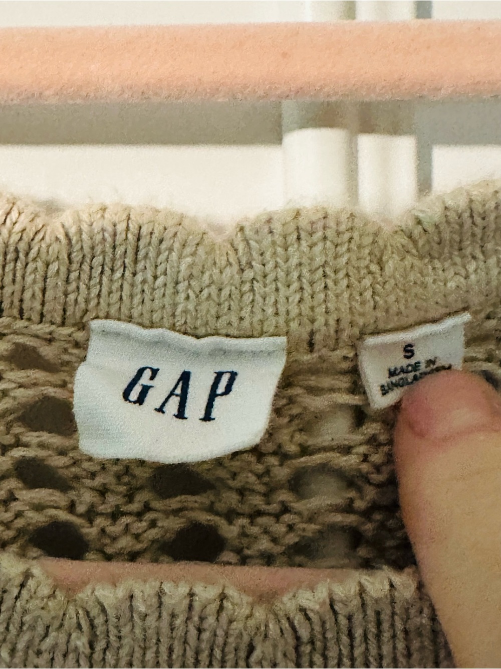 Gap Crochet Ruffle Sleeve Top in Beige Size S fits M
